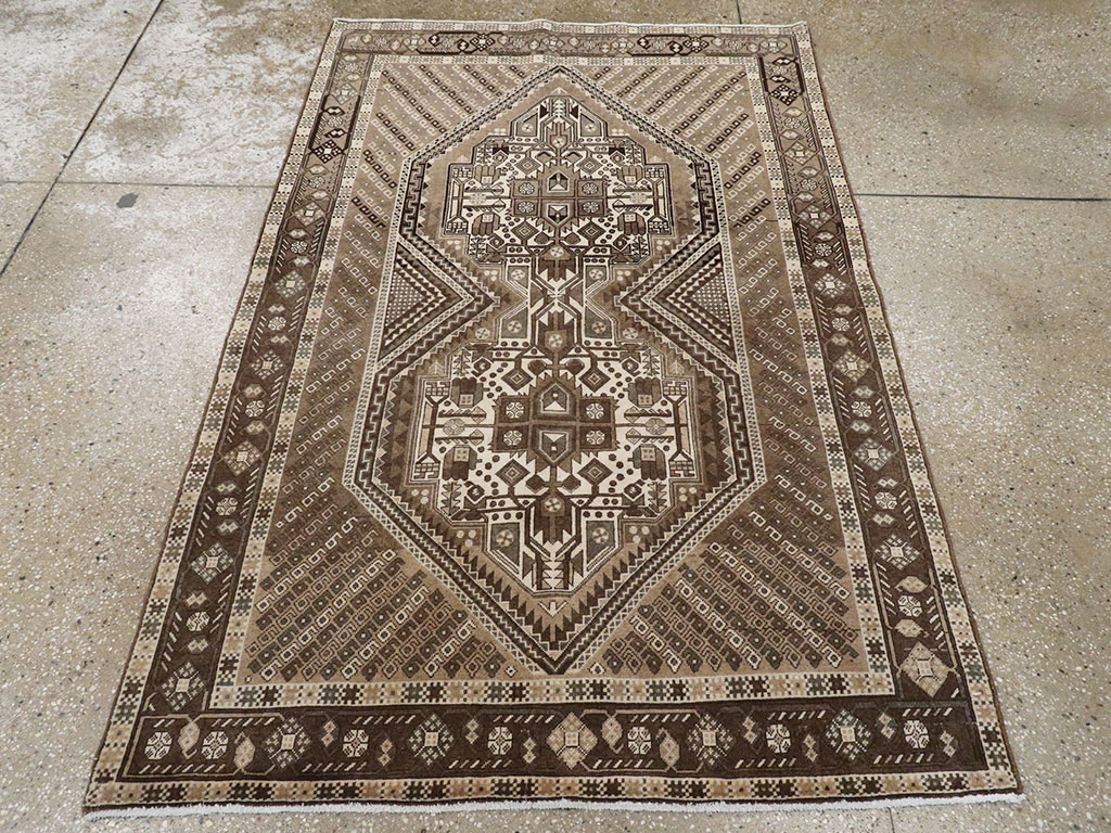 Vintage Persian Afshar Rug, No.22192 - Gsblank