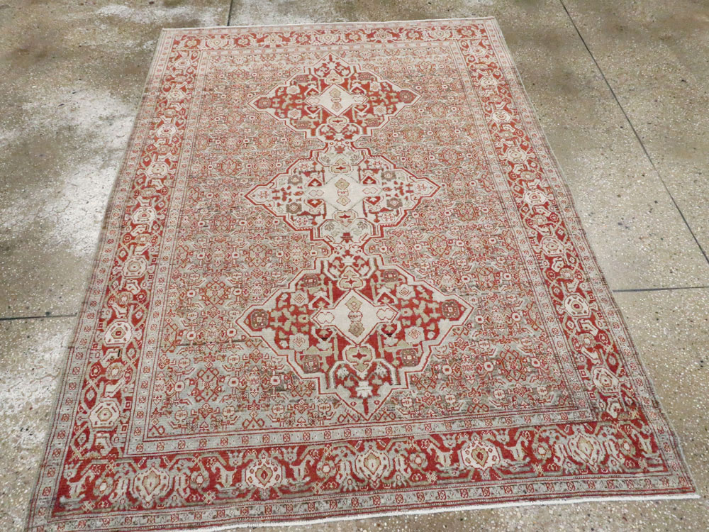 Antique Persian Senneh Rug, No.22241 - Gsblank