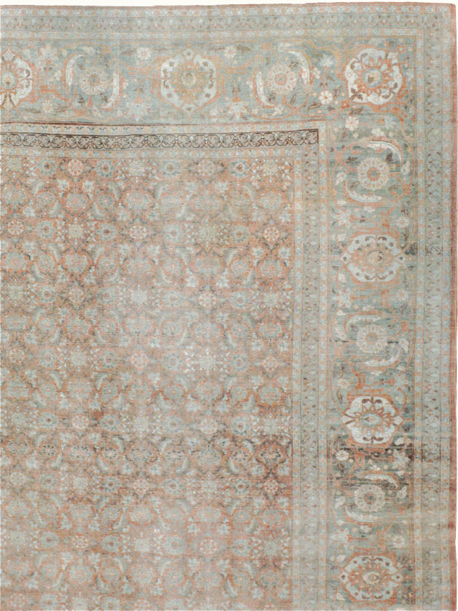 Antique Persian Tabriz Carpet, No.22253 - Gsblank