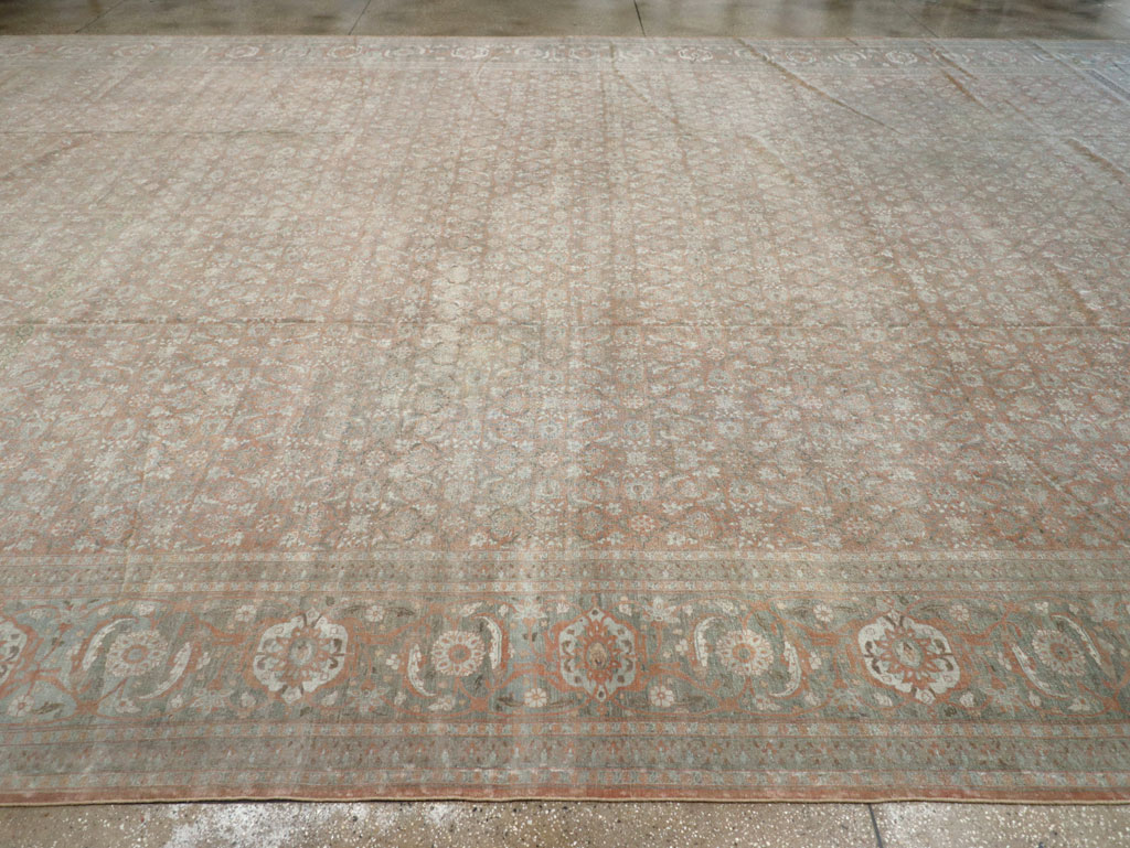 Antique Persian Tabriz Carpet, No.22253 - Gsblank