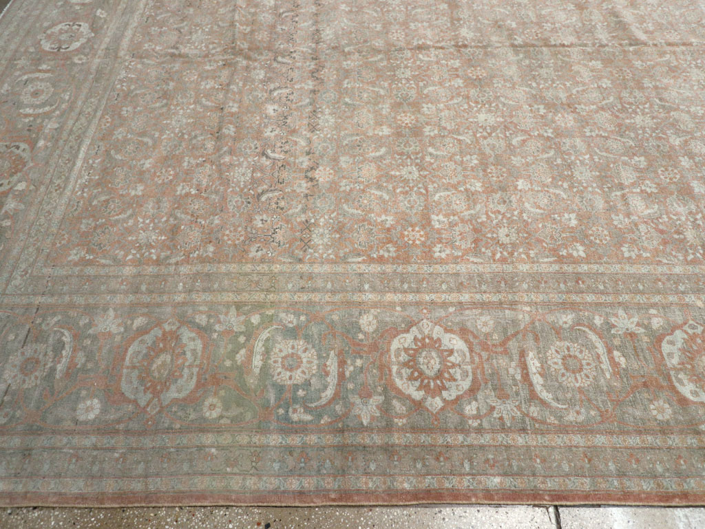 Antique Persian Tabriz Carpet, No.22253 - Gsblank