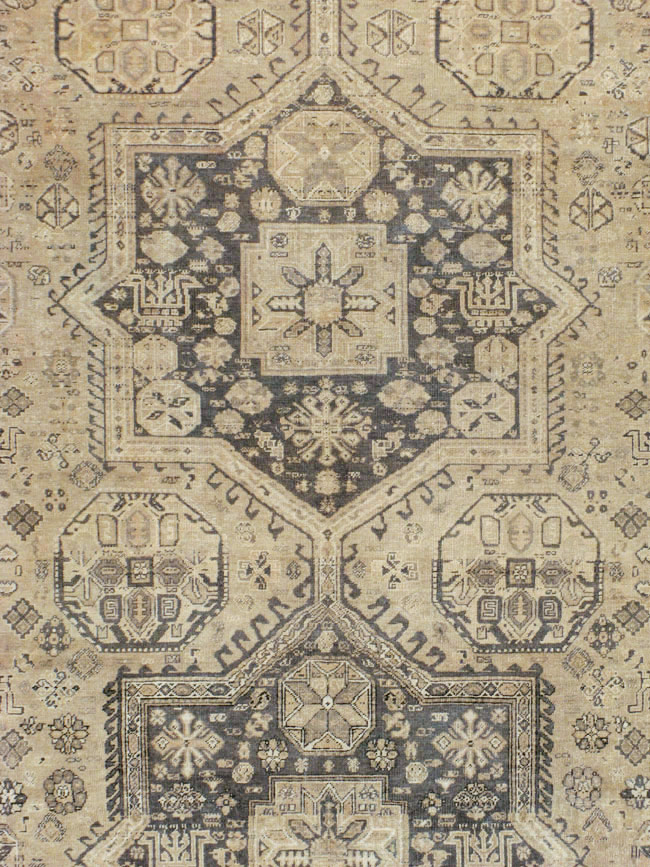 Vintage Persian Tabriz Carpet, No.22264 - Gsblank