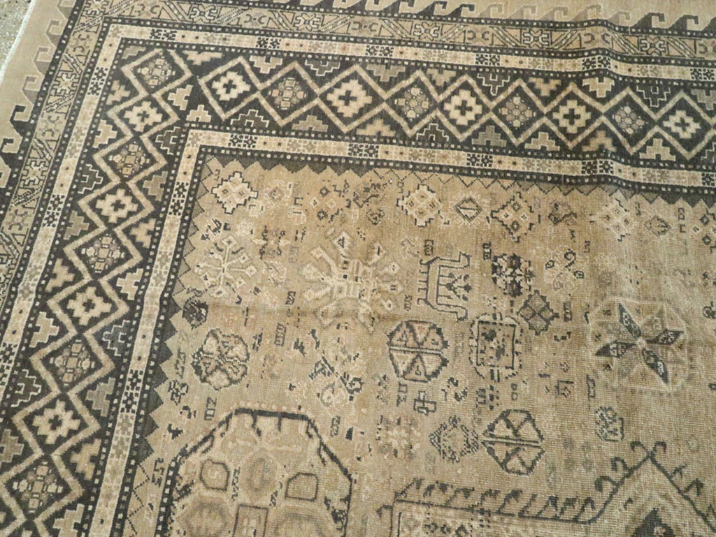 Vintage Persian Tabriz Carpet, No.22264 - Gsblank