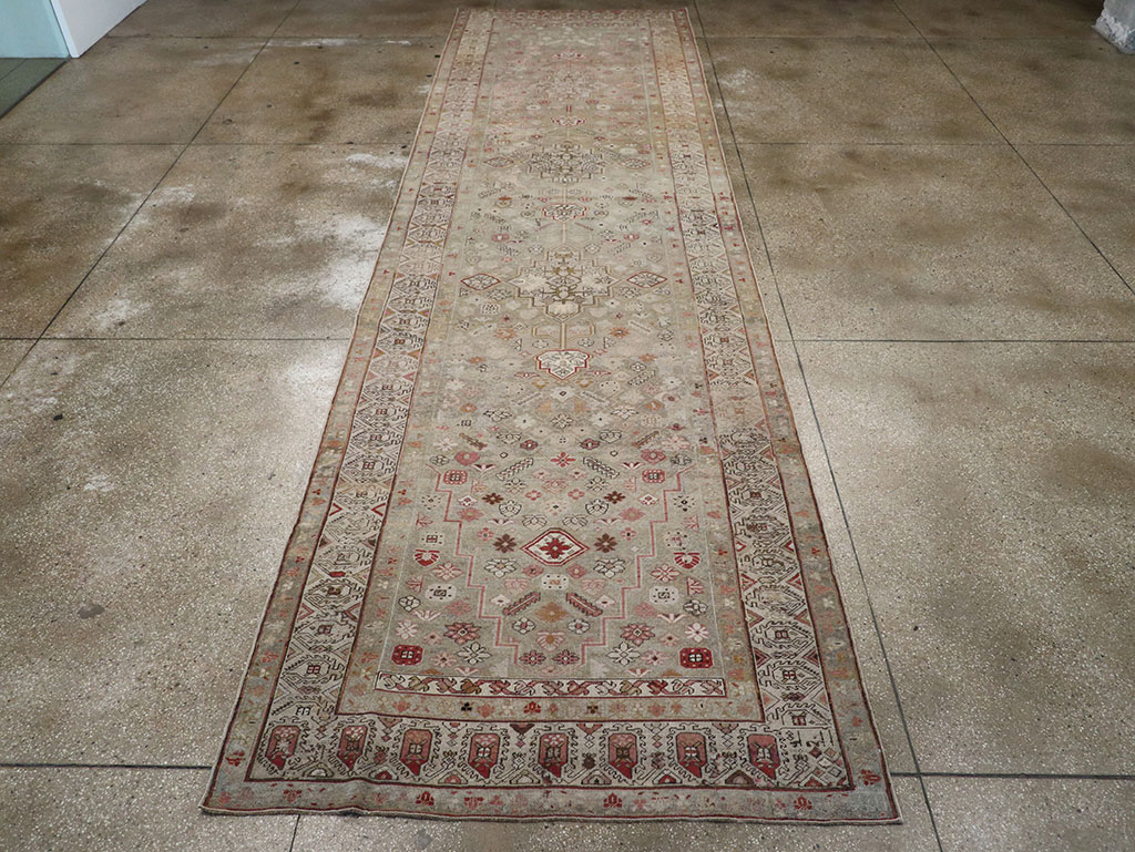 Antique Caucasian Karabagh Carpet, No.22266 - Gsblank