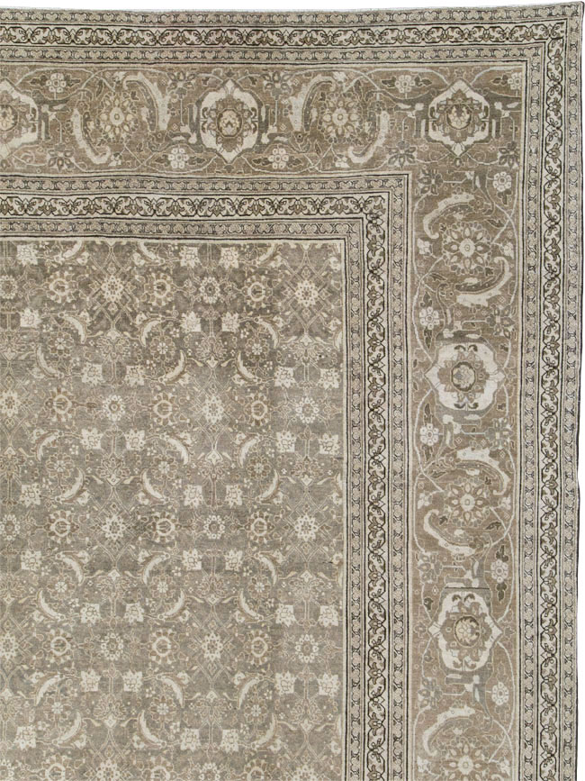 Antique Persian Tabriz Carpet, No.22274 - Gsblank
