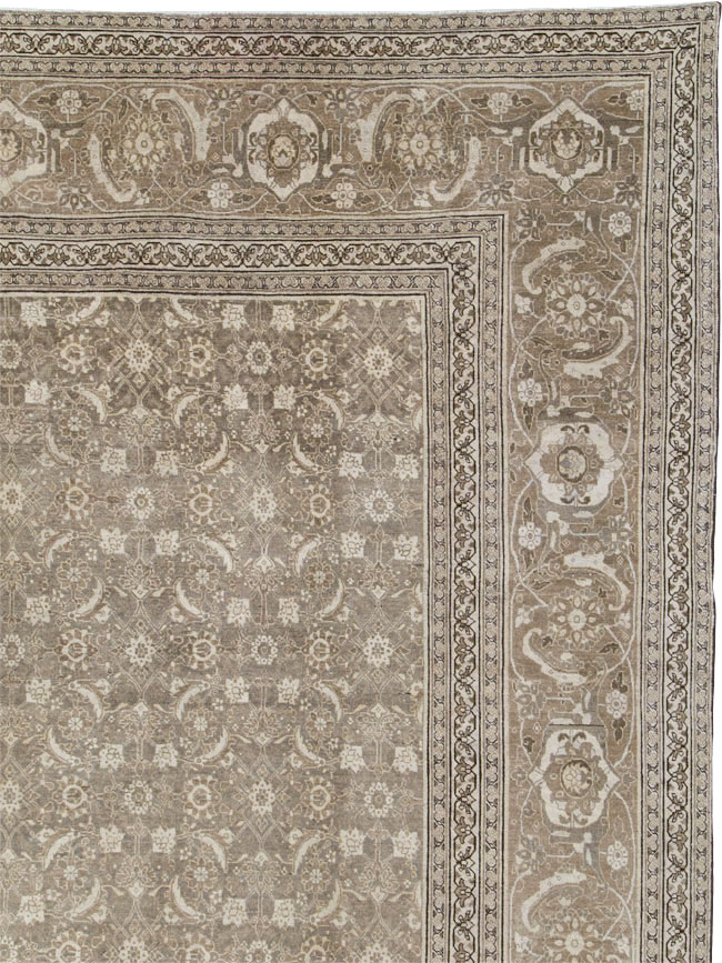 Antique Persian Tabriz Carpet, No.22274 - Gsblank