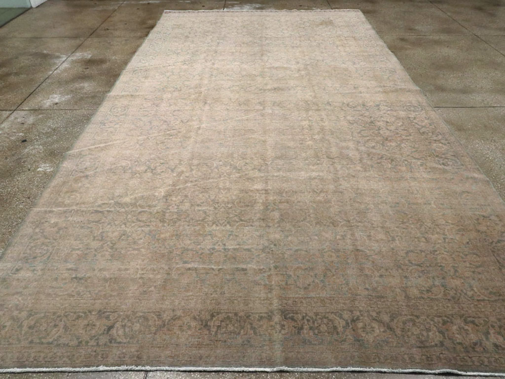 Antique Persian Tabriz Carpet, No.22281 - Gsblank