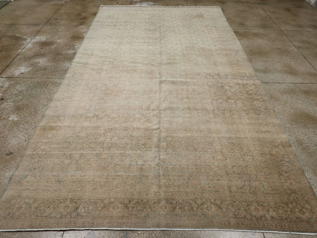 Antique Persian Tabriz Carpet, No.22281 - Gsblank