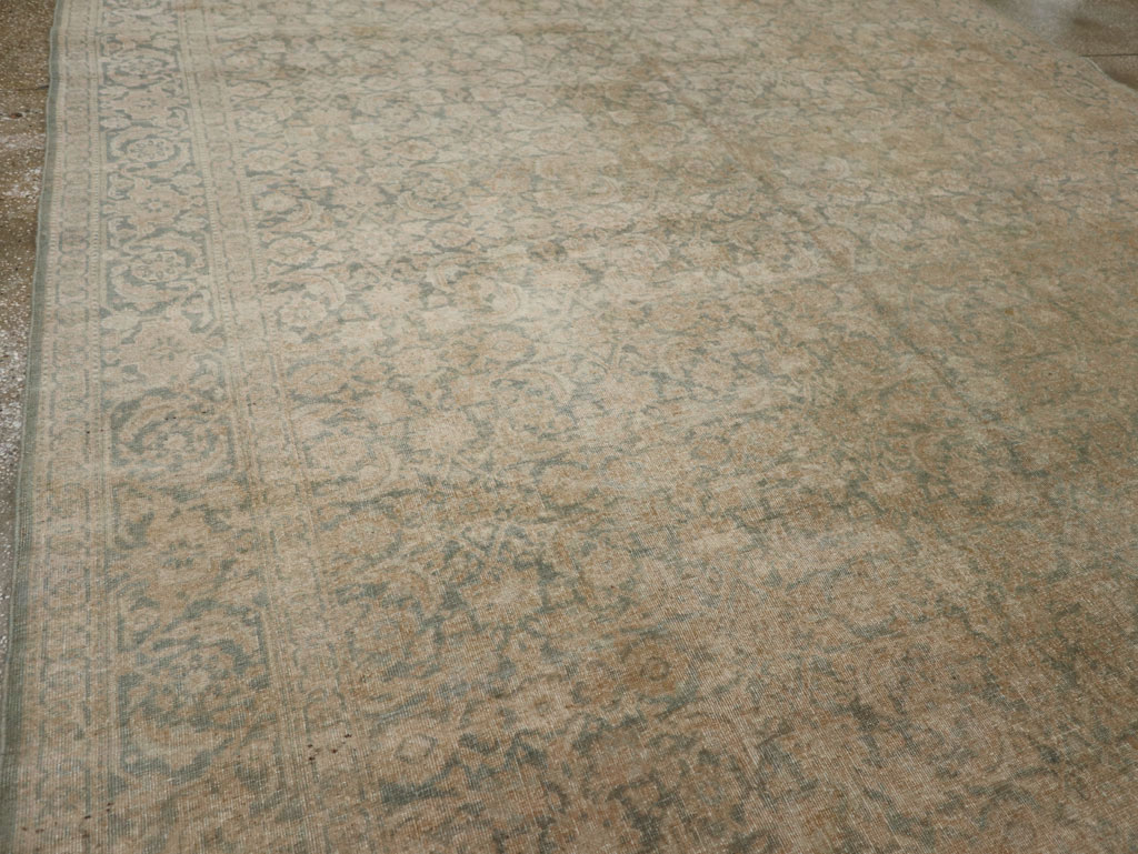 Antique Persian Tabriz Carpet, No.22281 - Gsblank