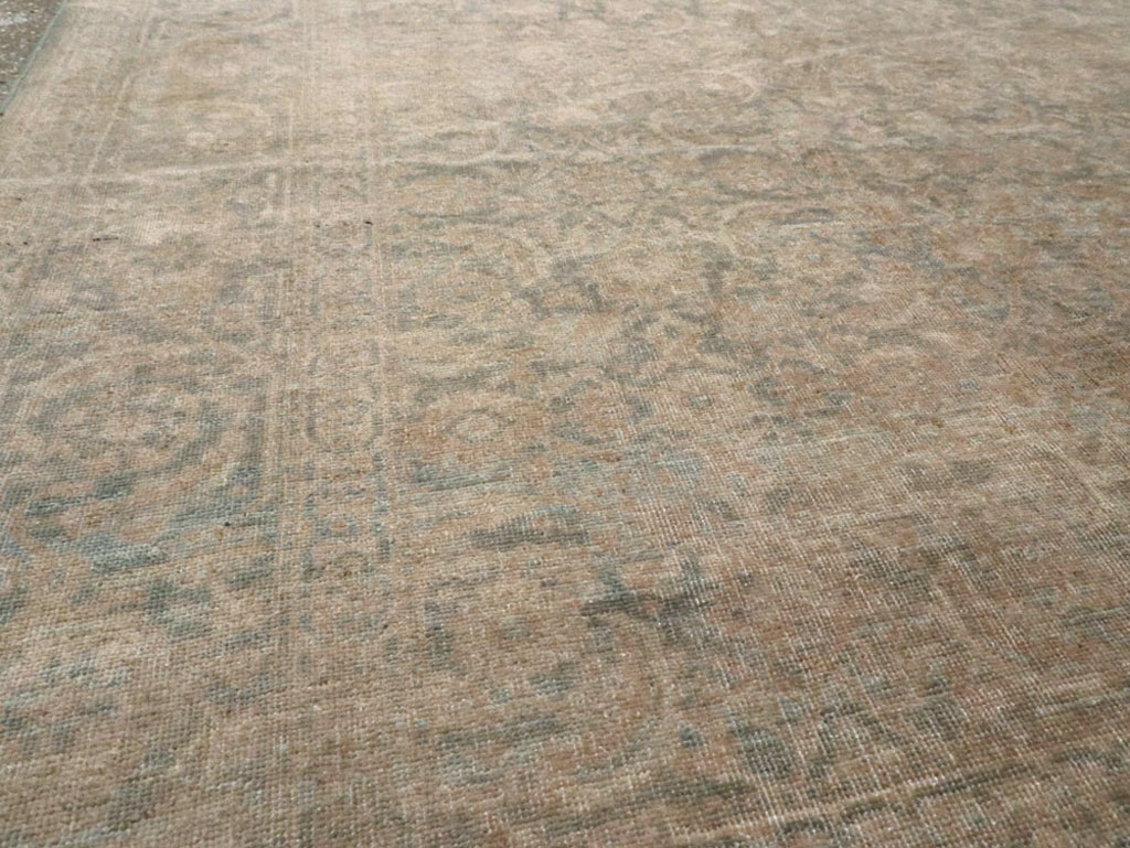 Antique Persian Tabriz Carpet, No.22281 - Gsblank