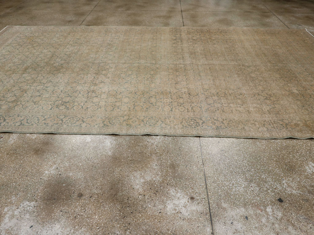 Antique Persian Tabriz Carpet, No.22281 - Gsblank