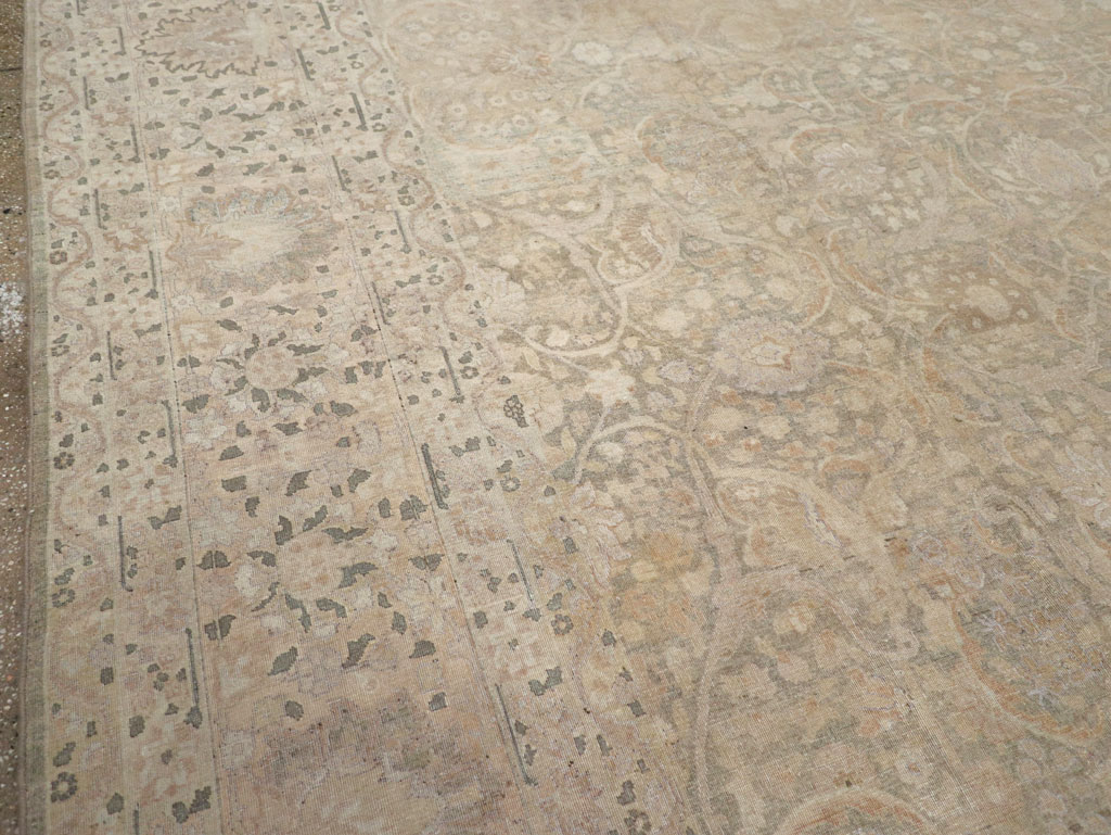 Antique Persian Tabriz Room Size Carpet, No.22303 - Gsblank