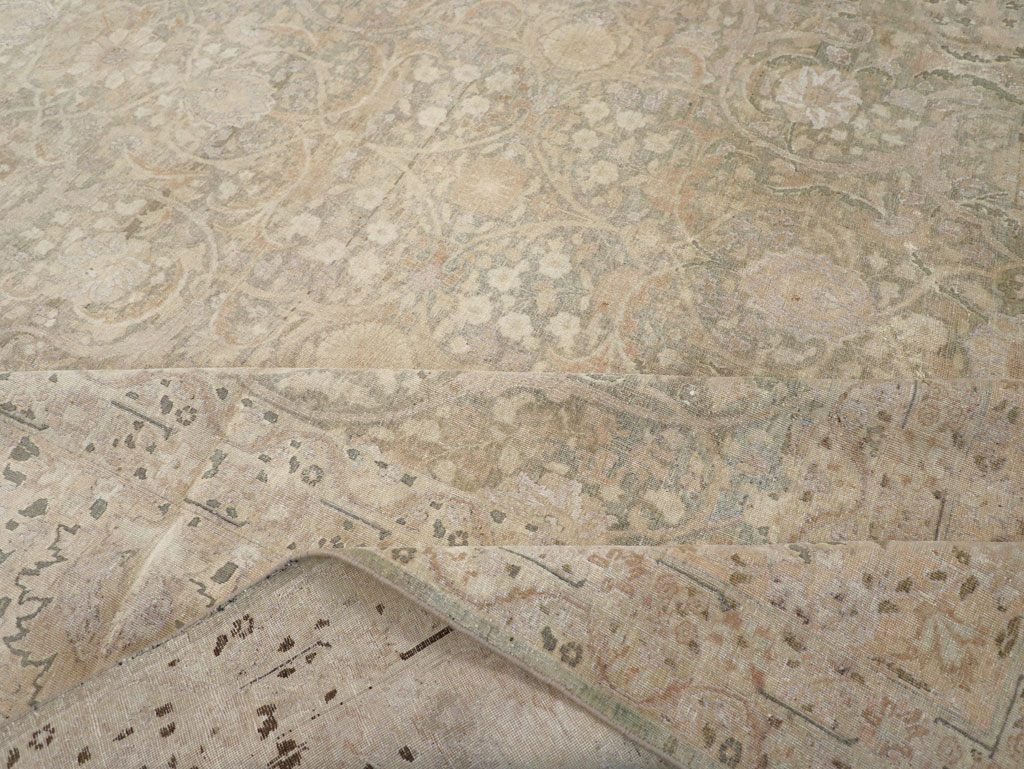 Antique Persian Tabriz Room Size Carpet, No.22303 - Gsblank