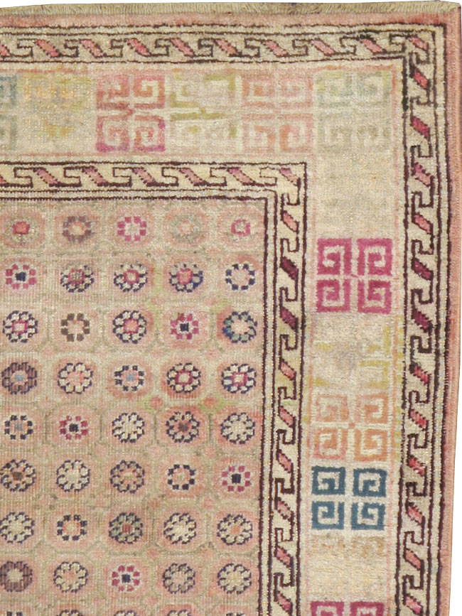 Antique Indian Agra Rug, No.22335 - Gsblank