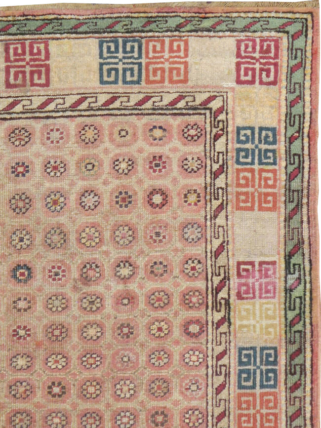 Antique Indian Agra Rug, No.22335 - Gsblank