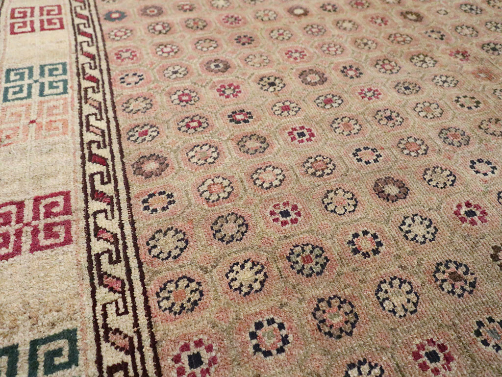 Antique Indian Agra Rug, No.22335 - Gsblank