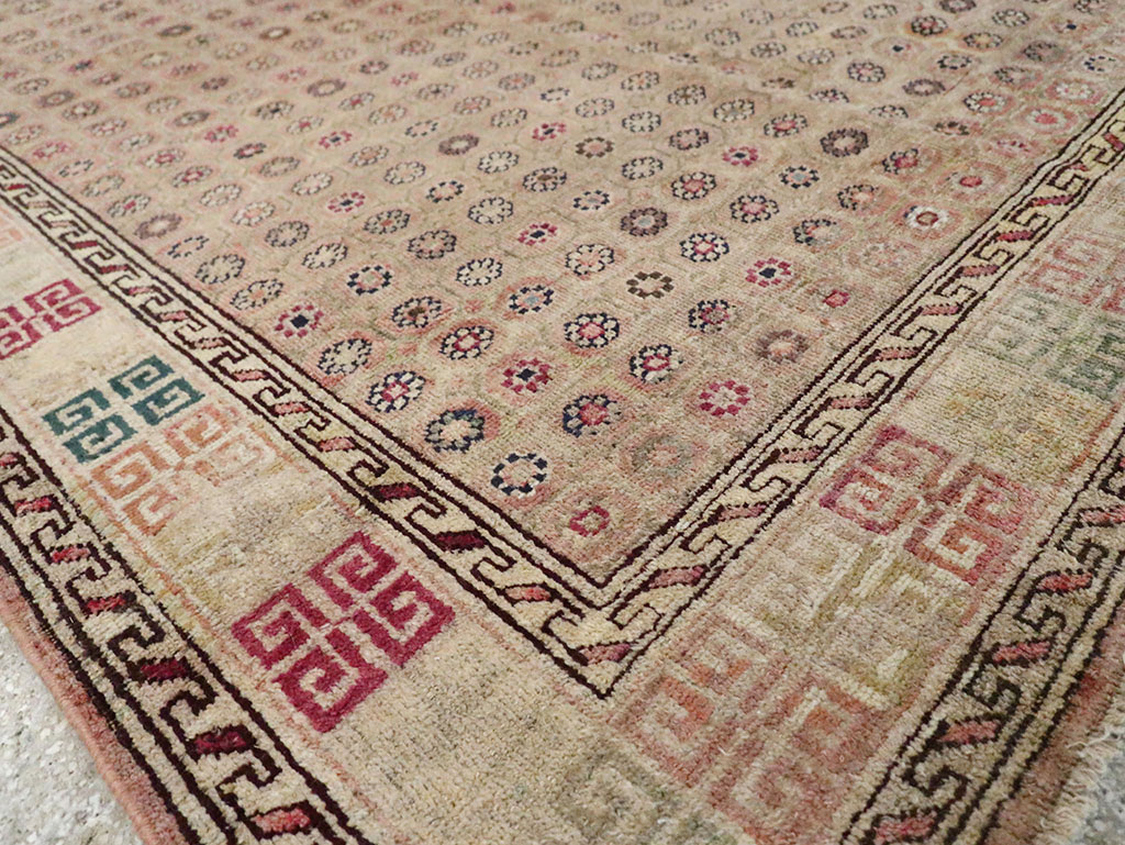 Antique Indian Agra Rug, No.22335 - Gsblank