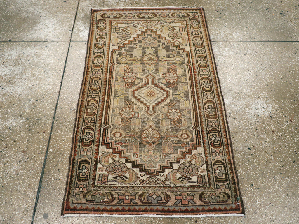 Antique Persian Malayer Throw Rug, No.22344 - Gsblank