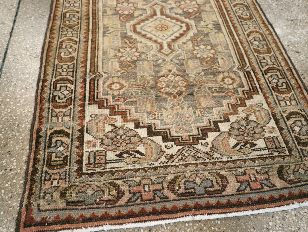 Antique Persian Malayer Throw Rug, No.22344 - Gsblank