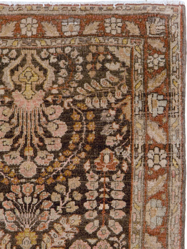 Vintage Persian Sarouk Rug, No.22346 - Gsblank
