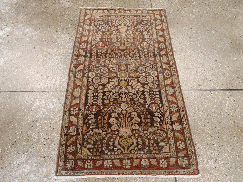 Vintage Persian Sarouk Rug, No.22346 - Gsblank