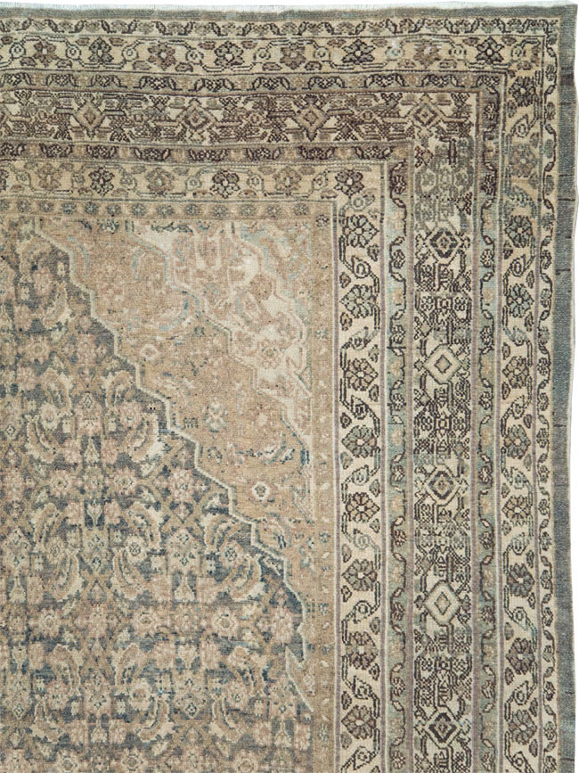 Antique Bibikabad Gallery Carpet, No.22357 - Gsblank