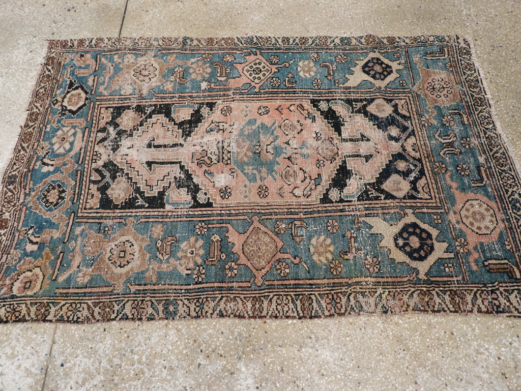 Antique Persian Kurdish Rug, No.22363 - Gsblank