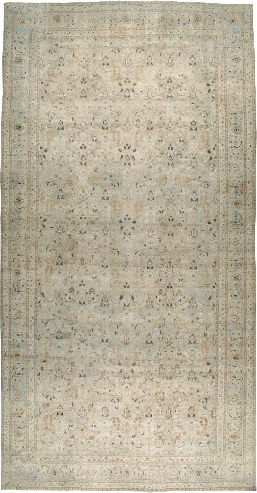 Antique Persian Tabriz Carpet, No.22375 - Gsblank