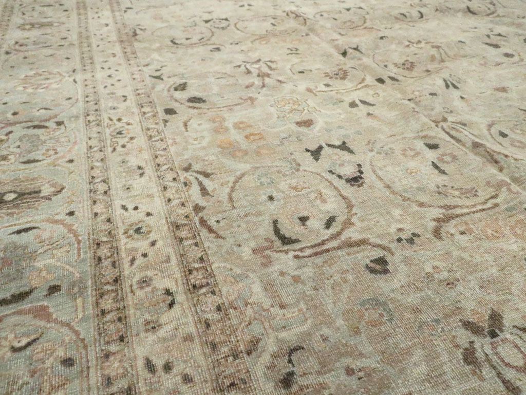 Antique Persian Tabriz Carpet, No.22375 - Gsblank