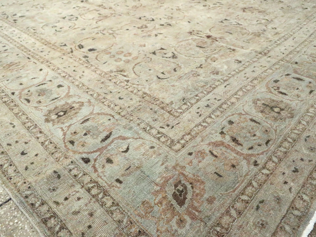 Antique Persian Tabriz Carpet, No.22375 - Gsblank