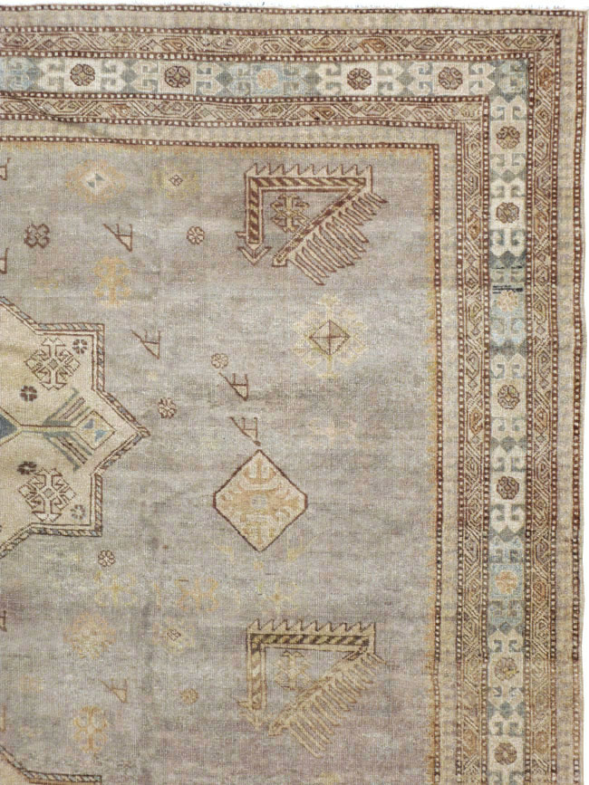 Vintage Persian Tabriz Carpet, No.22376 - Gsblank