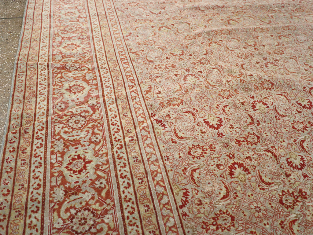 Antique Persian Tabriz Carpet, No.22377 - Gsblank