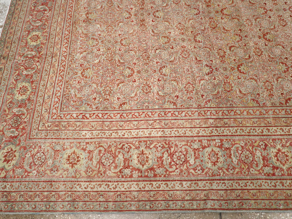 Antique Persian Tabriz Carpet, No.22377 - Gsblank