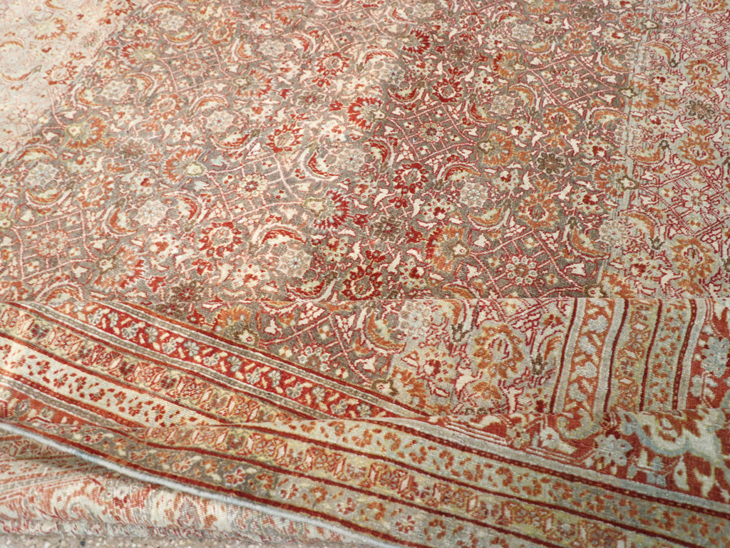 Antique Persian Tabriz Carpet, No.22377 - Gsblank