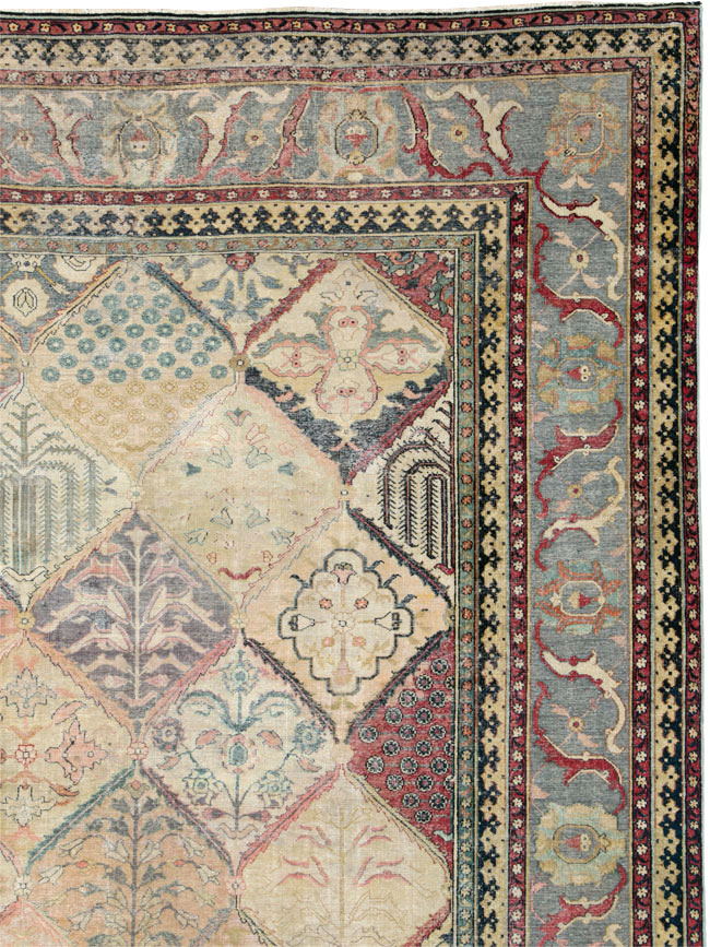 Antique Persian Northwest Carpet, No.22380 - Gsblank
