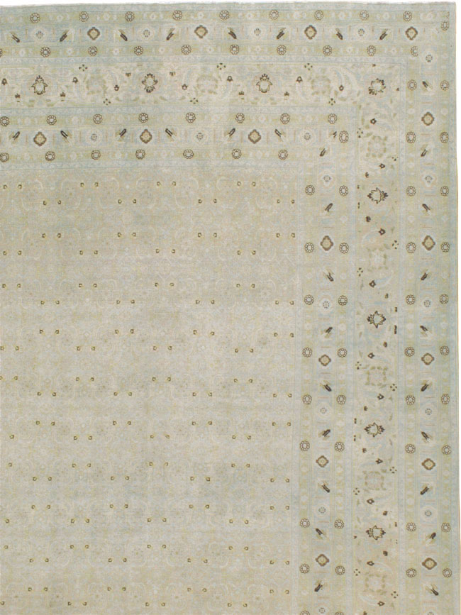 Antique Persian Tabriz Carpet, No.22397 - Gsblank