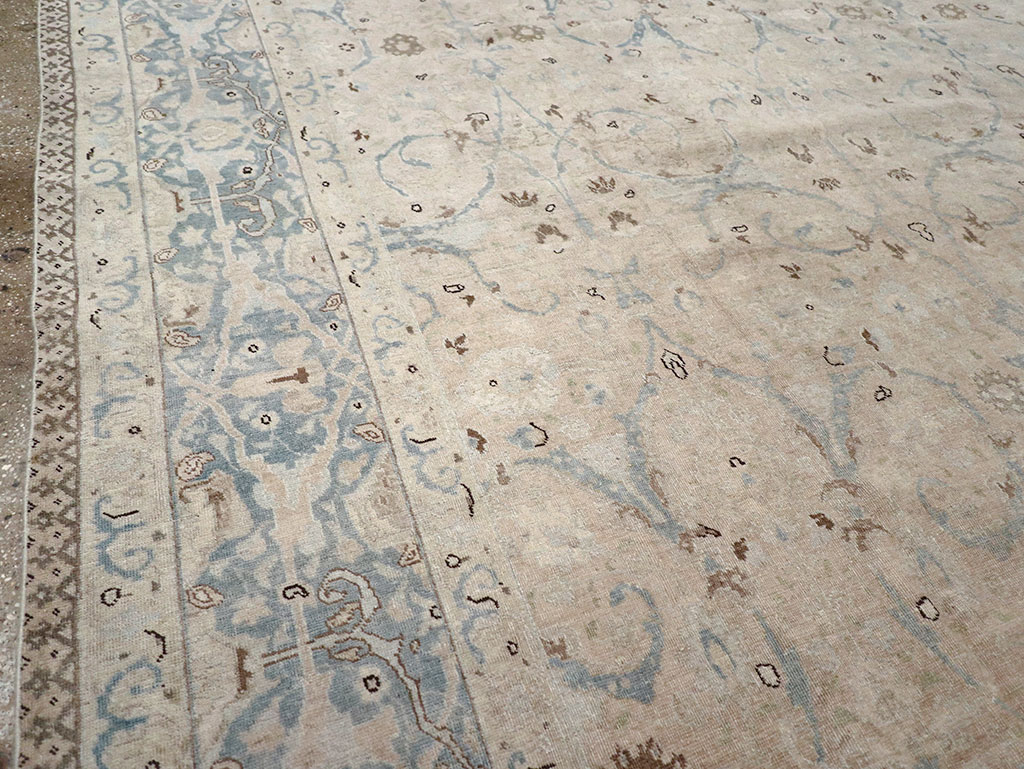 Antique Persian Tabriz Carpet, No.22407 - Gsblank