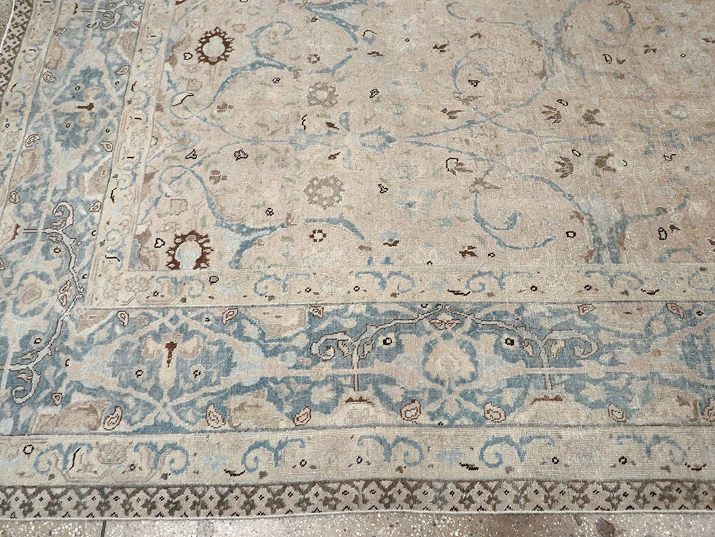 Antique Persian Tabriz Carpet, No.22407 - Gsblank