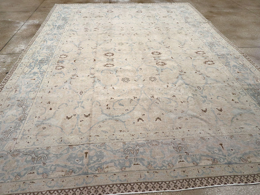 Antique Persian Tabriz Carpet, No.22407 - Gsblank
