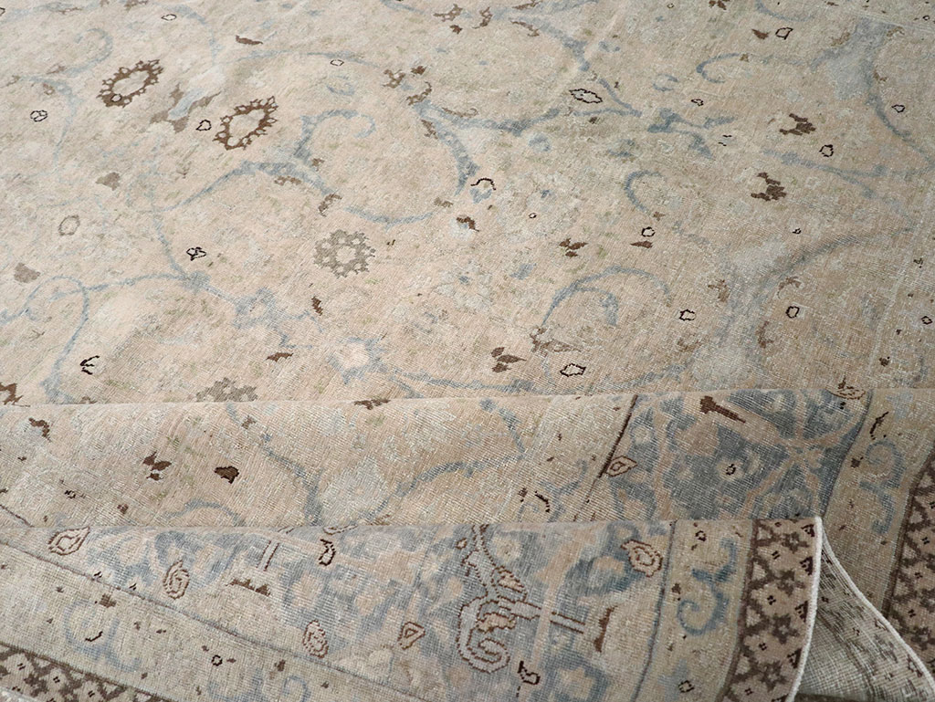 Antique Persian Tabriz Carpet, No.22407 - Gsblank