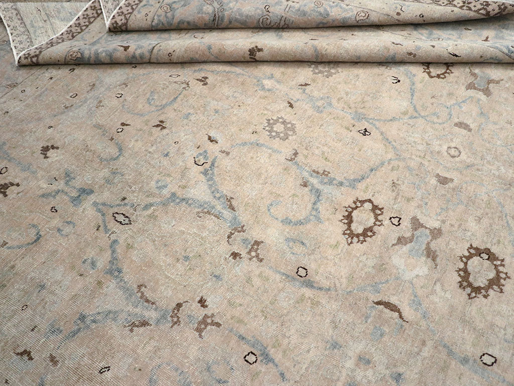 Antique Persian Tabriz Carpet, No.22407 - Gsblank