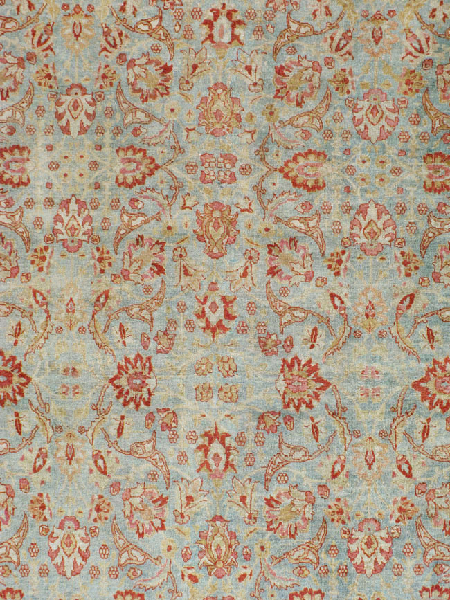 Antique Persian Tabriz Carpet, No.22416 - Gsblank
