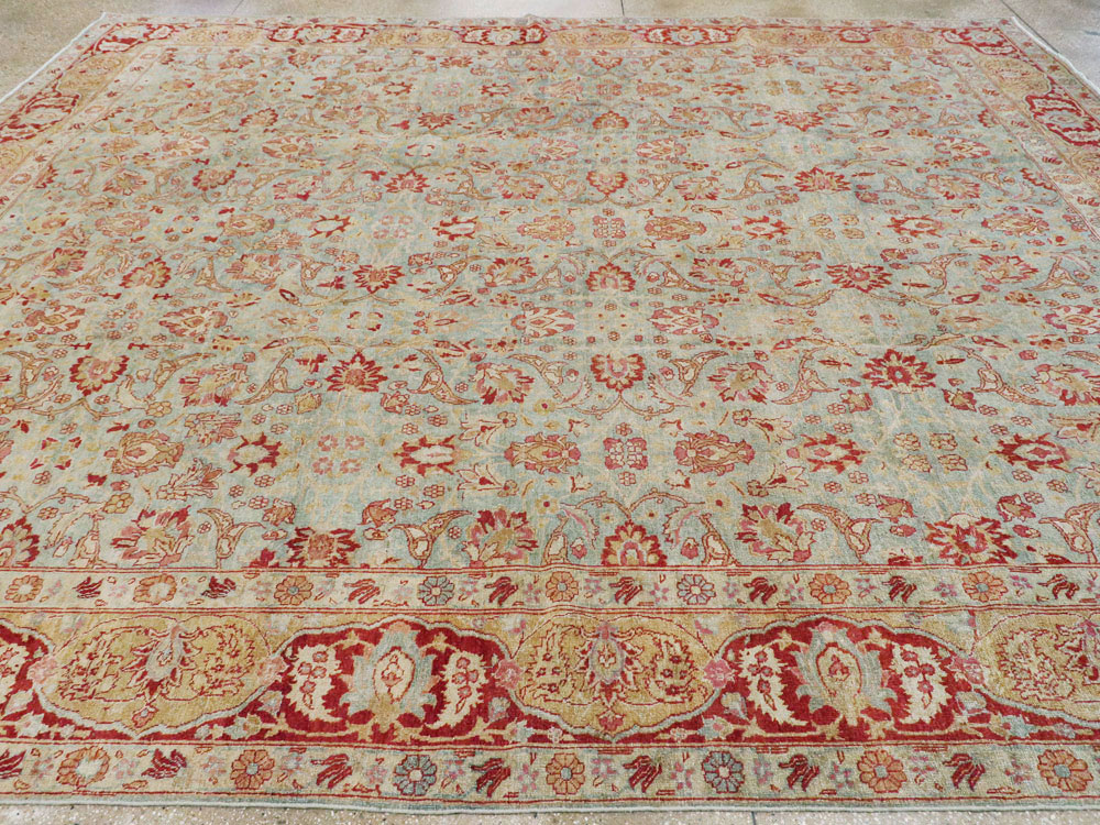 Antique Persian Tabriz Carpet, No.22416 - Gsblank