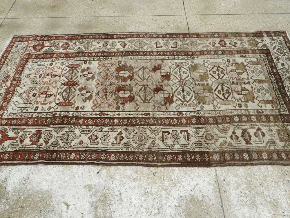 Antique Persian Kurd Bidjar Rug, No.22423 - Gsblank