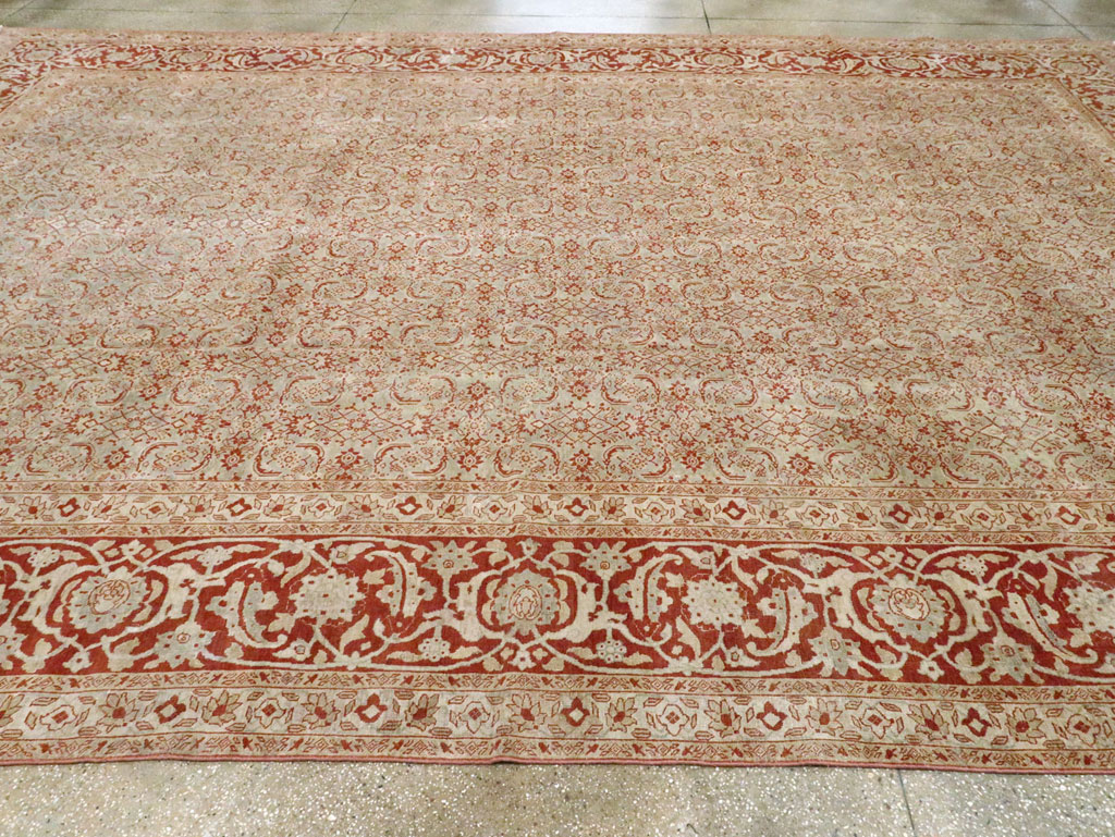 Antique Persian Tabriz Carpet, No.22429 - Gsblank