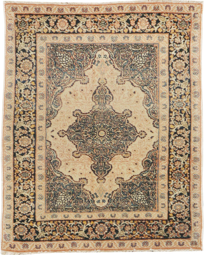 Antique Persian Tabriz Hagi Jalili Rug, No.22440 - Gsblank