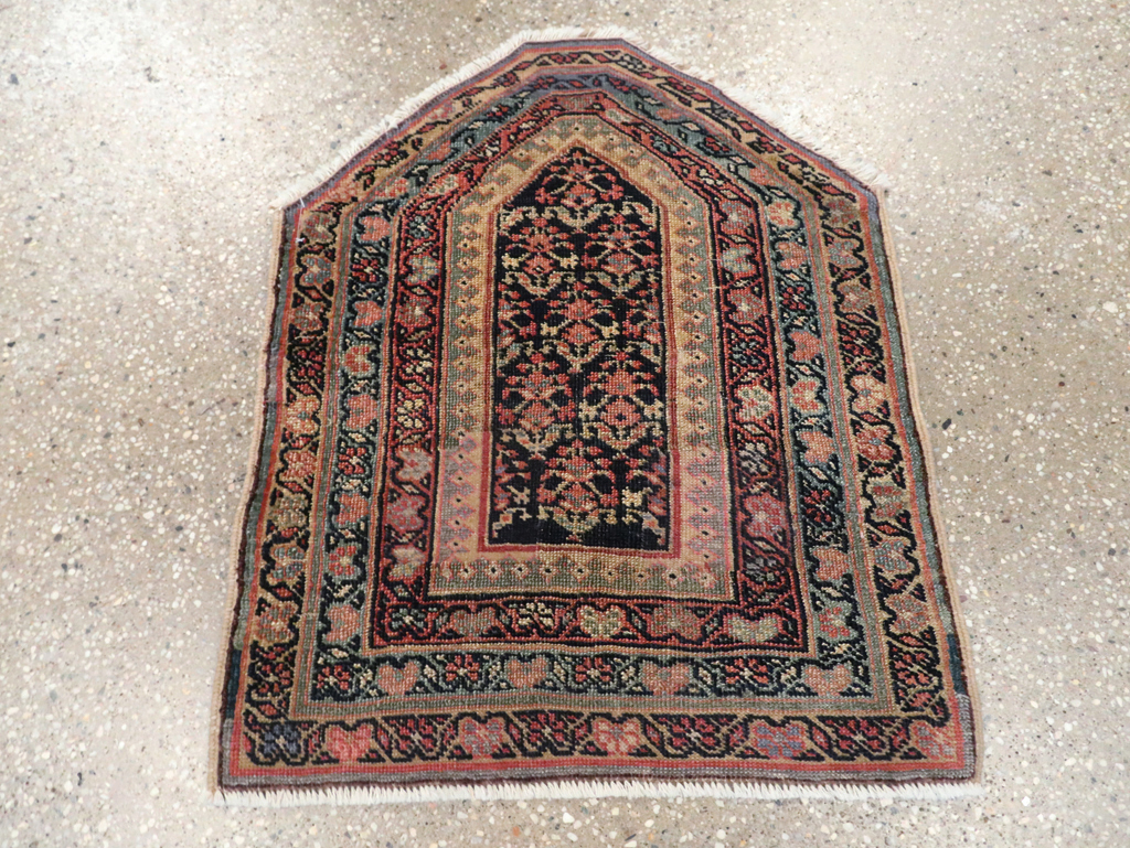 Antique Persian Bidjar Rug, No.22441 - Gsblank