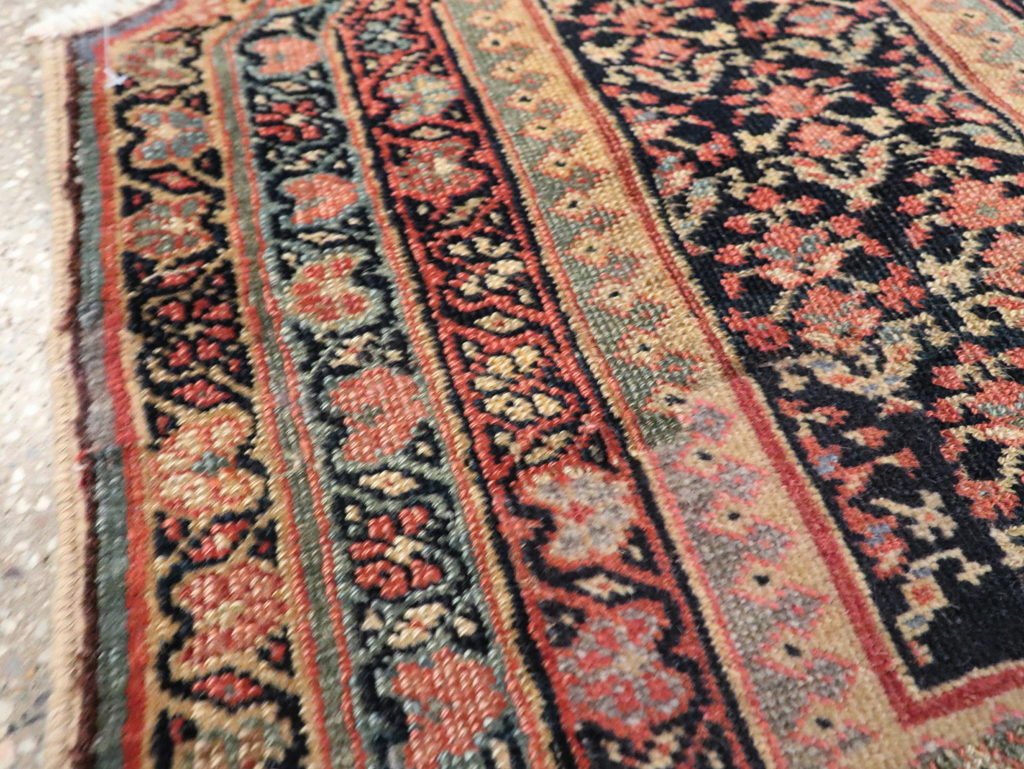Antique Persian Bidjar Rug, No.22441 - Gsblank