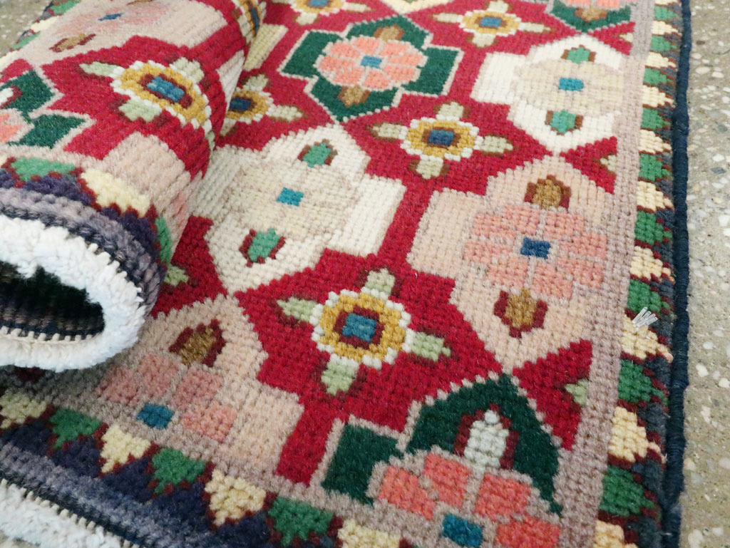 Vintage Persian Tabriz Rug (Pair: 1 of 2), No.22477 - Gsblank