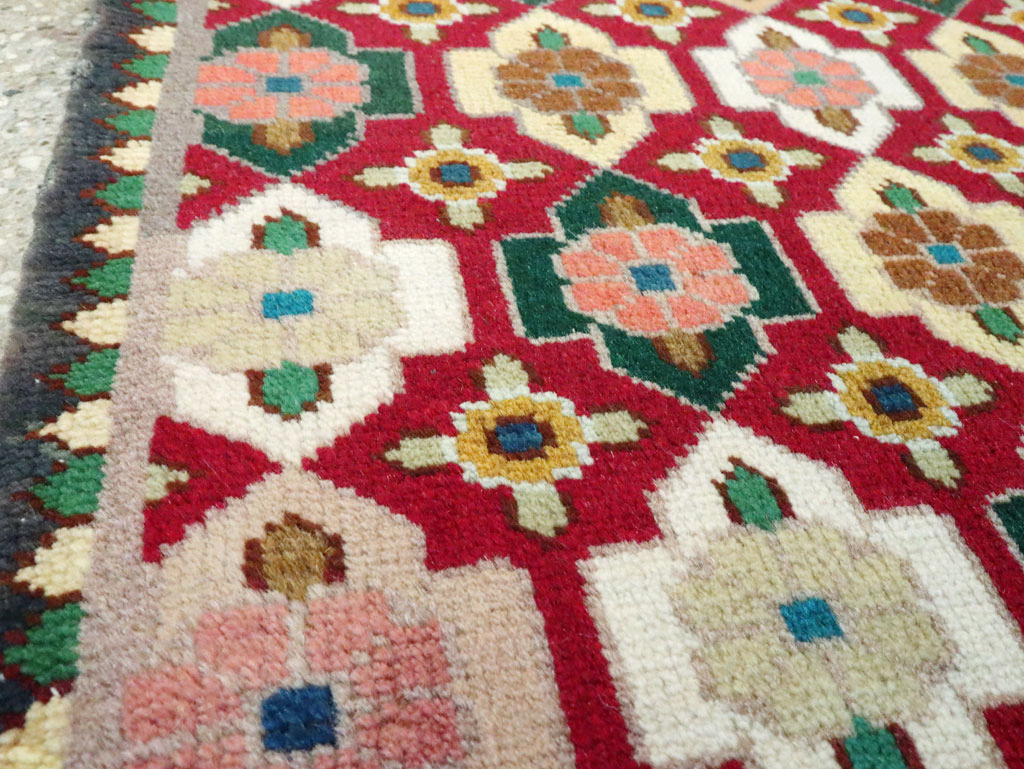 Vintage Persian Tabriz Rug (Pair: 2 of 2), No.22478 - Gsblank